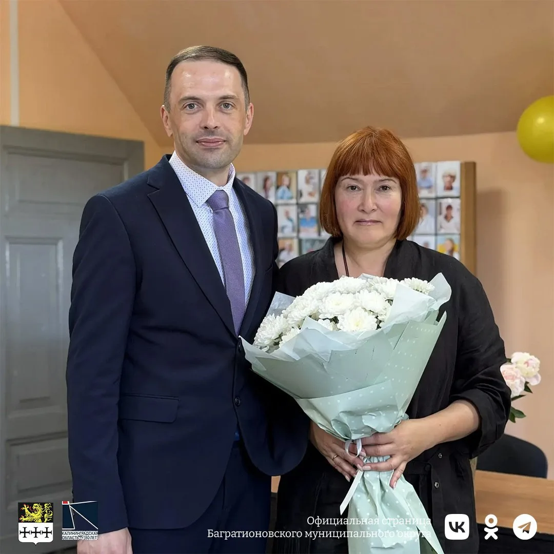 🩺💐В Багратионовском округе поздравили медицинских работников с профессиональным праздником депутат