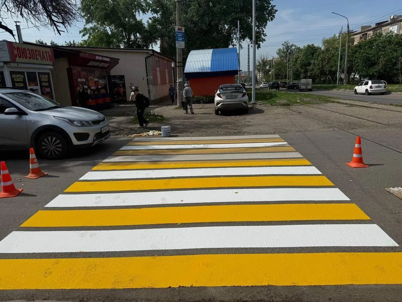 На 8 улицах Луганска обновили дорожную разметку

Более 500 квадратных метров разметки обновлено на 8