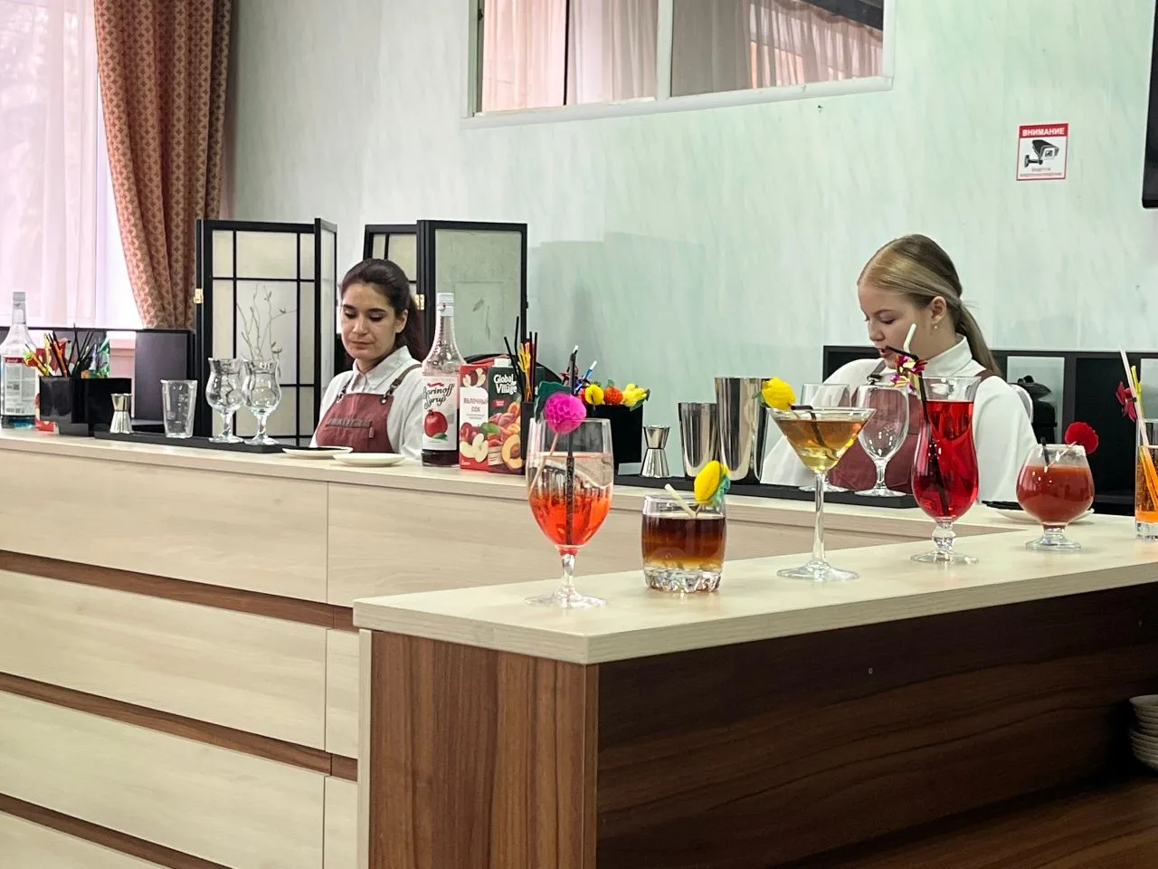 🎓День открытых дверей в Тверском колледже сервиса и туризма.  Сегодня учащиеся школ нашего города мо