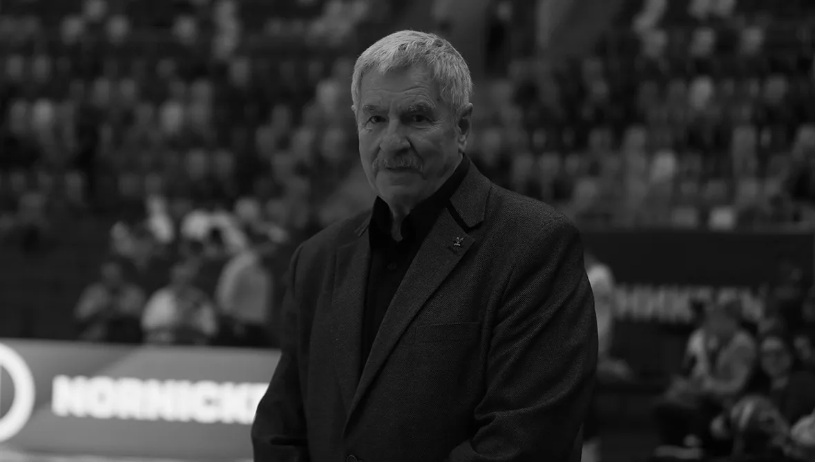 Легендарный советский баскетболист Иван Едешко скончался на 82-м году жизни

Об этом официально сооб