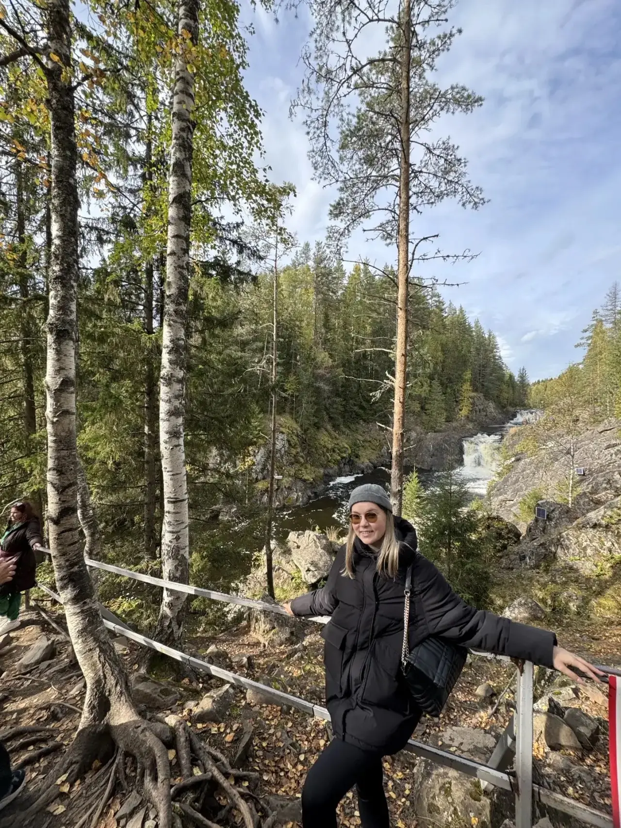 Переносимся в Карелию — к администратору Александре и её группе! 🌲💚