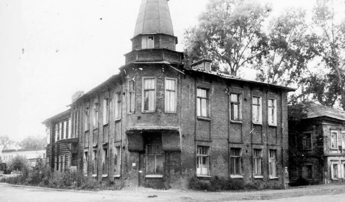 Улица Алексея Беленца, 9. 1994 год