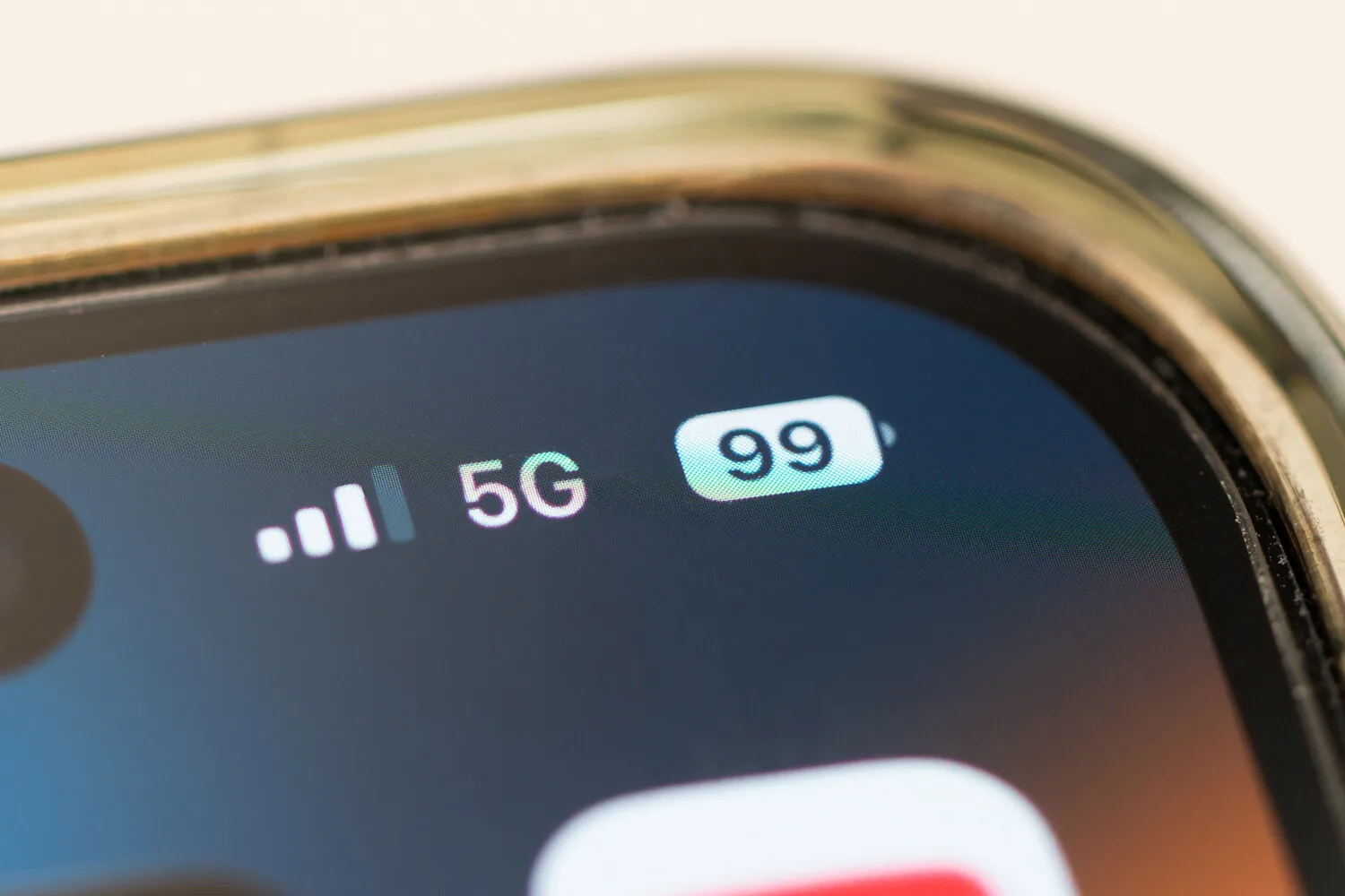ИРТЕЯ | В РОССИИ ВПЕРВЫЕ ЗАПУСТИЛИ ОТЕЧЕСТВЕННУЮ БАЗОВУЮ СТАНЦИЮ 5G В КОММЕРЧЕСКОЙ СЕТИ