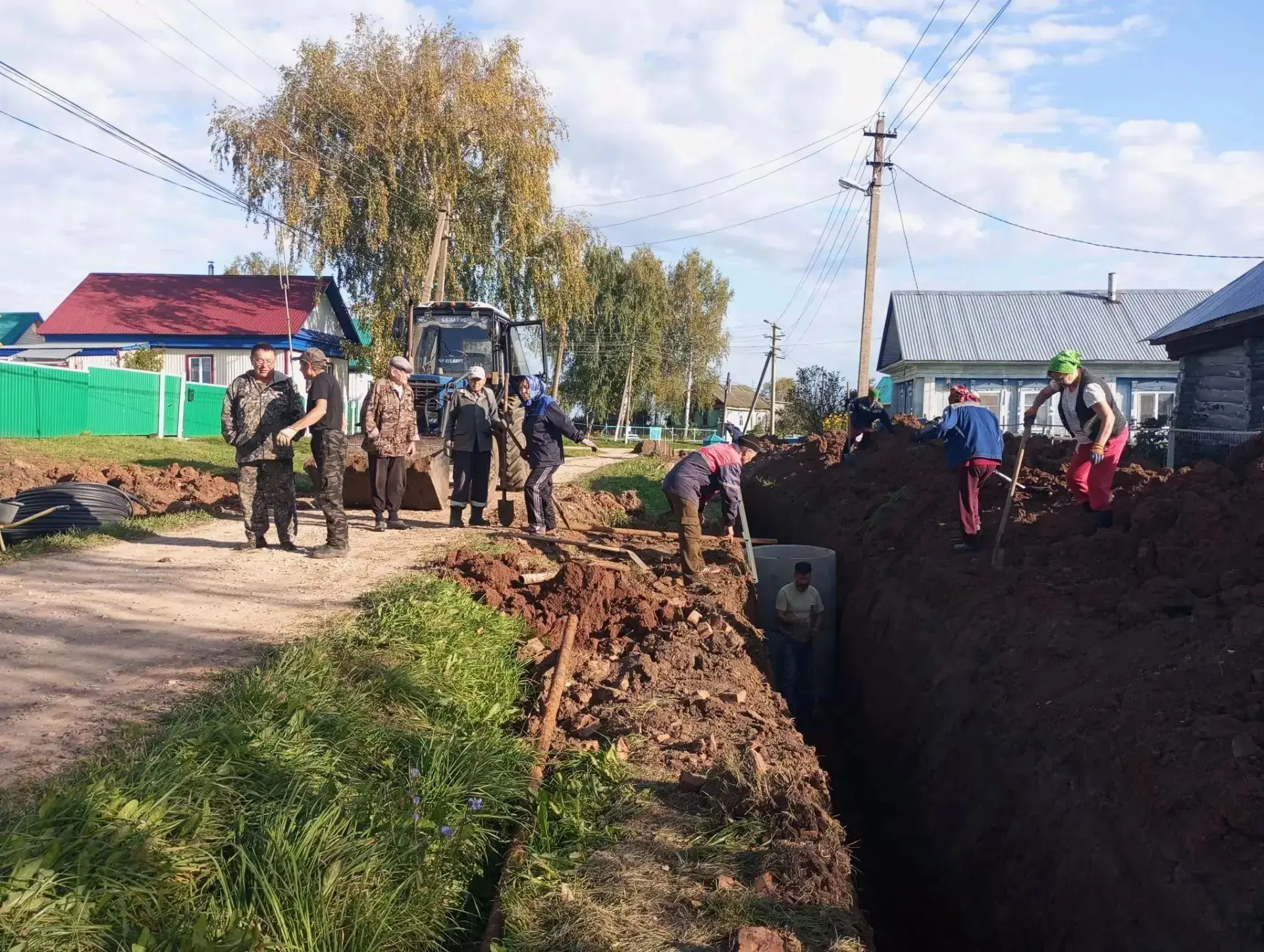 В нашем районе есть особый тип людей. Это те, кто не ждёт, когда за них кто-то что-то с...
