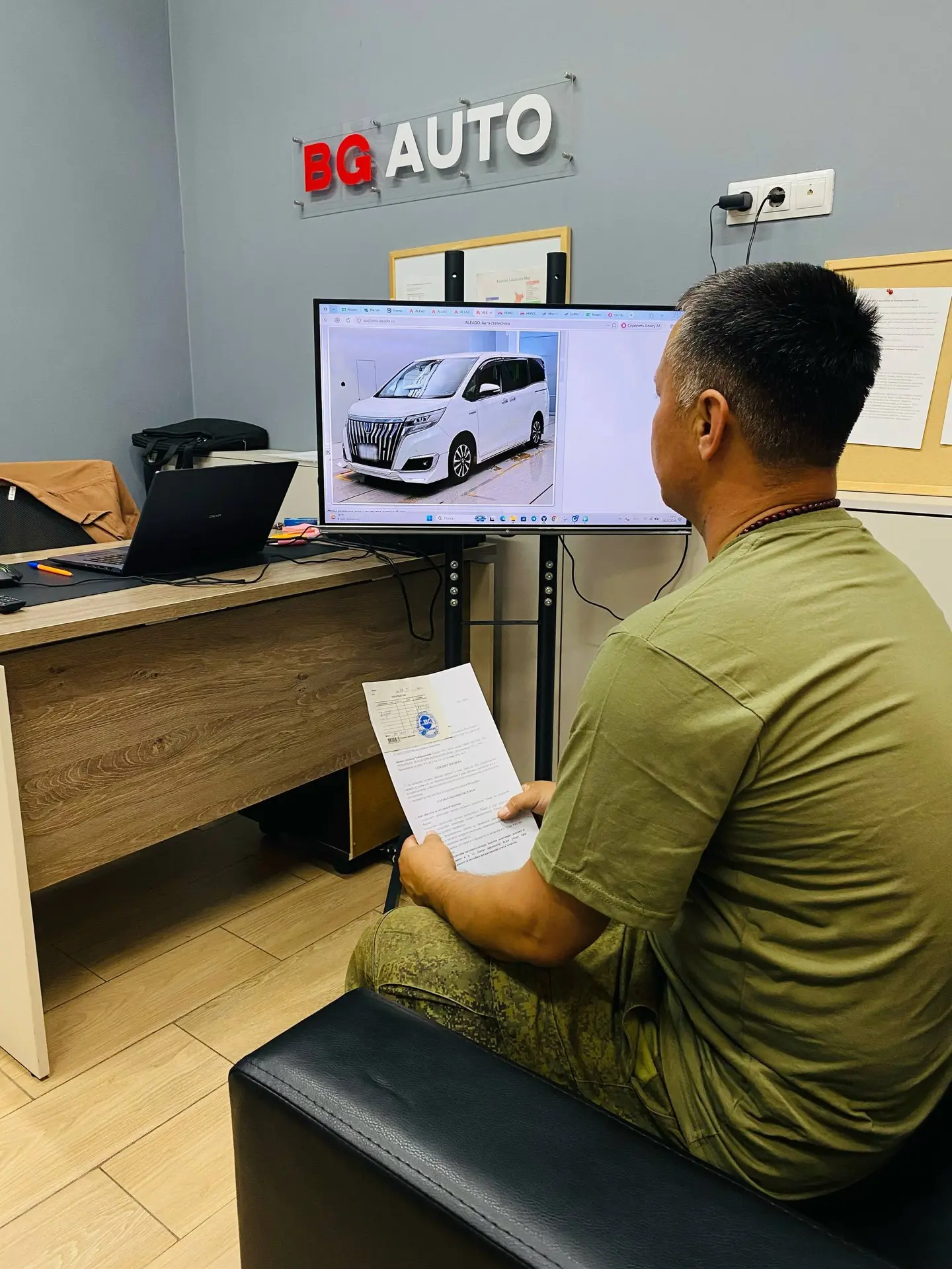 Заключили договор с Александром из Улан-Удэ на Toyota Esquire 📝✍🏻

✅Запрос:
→ Марка модель: Toyota