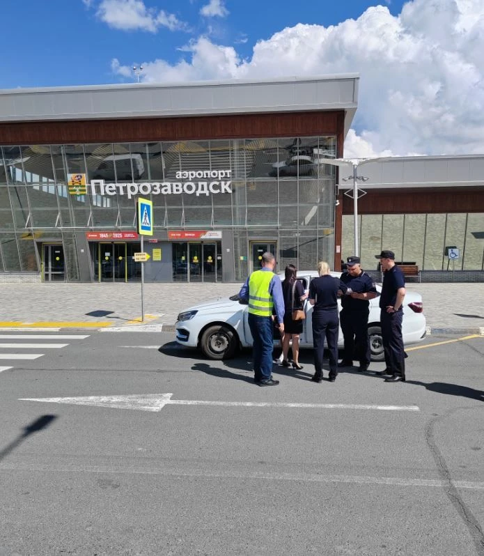 В Петрозаводске прошёл рейд по контролю за соблюдением обязательных требований в сфере ...