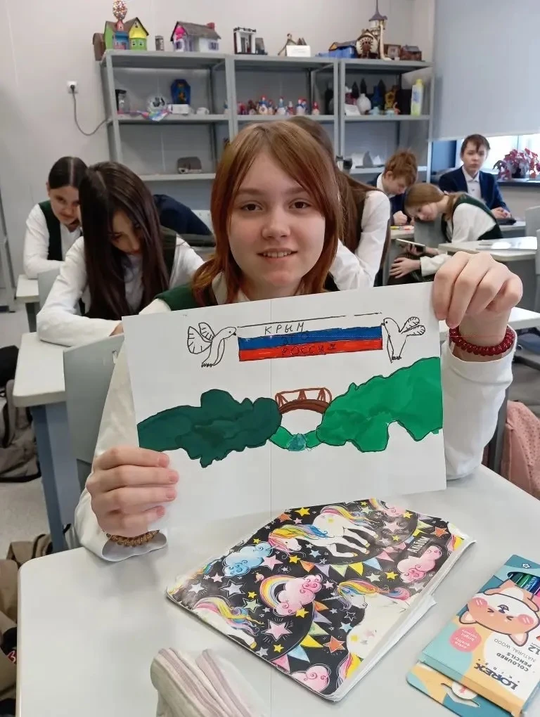 🌷 Крымская весна 🌷  Сегодня особенный день — День воссоединения Крыма и Севастополя с Россией! Именн