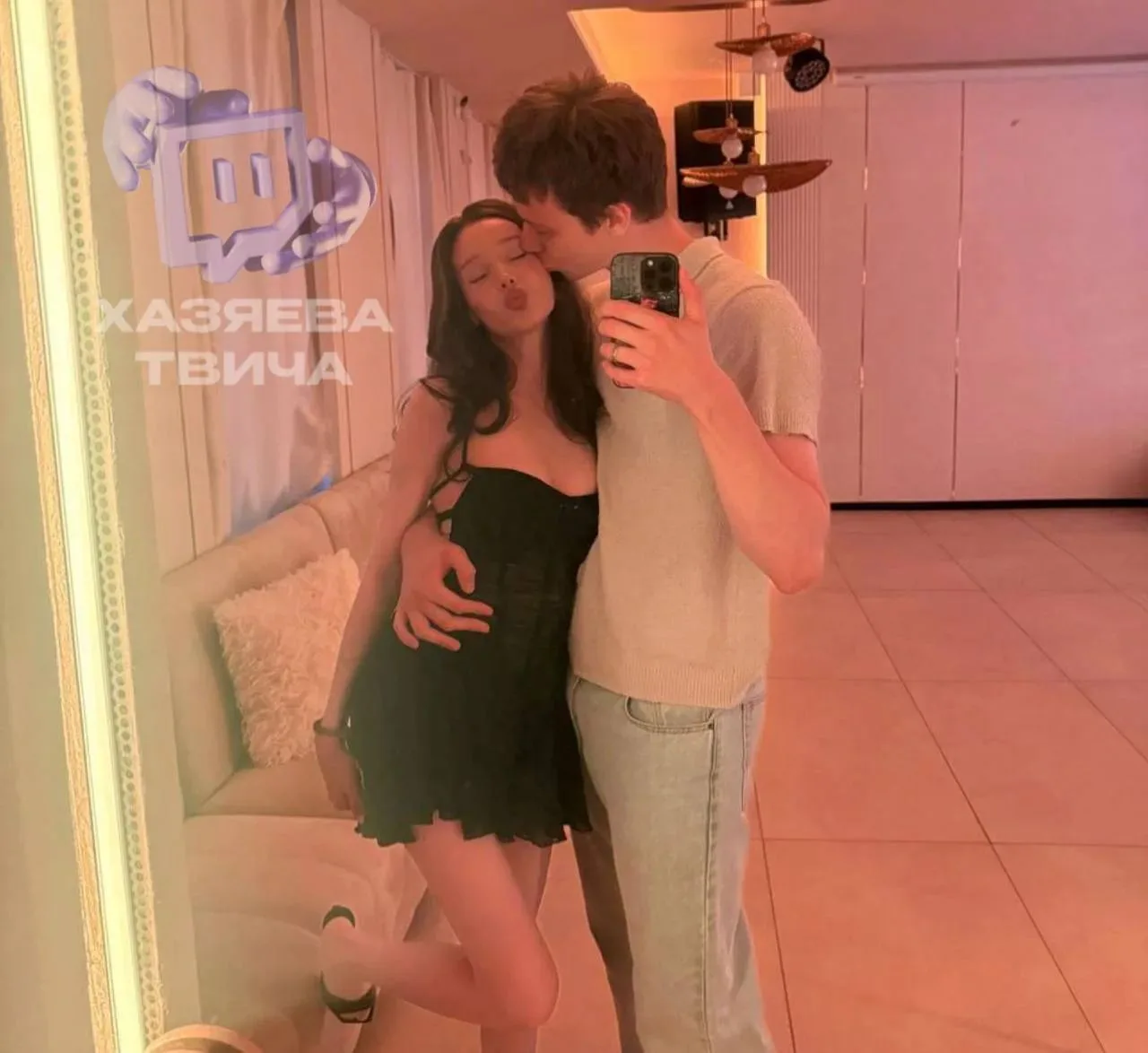 Дилблин со своей женой 💞
