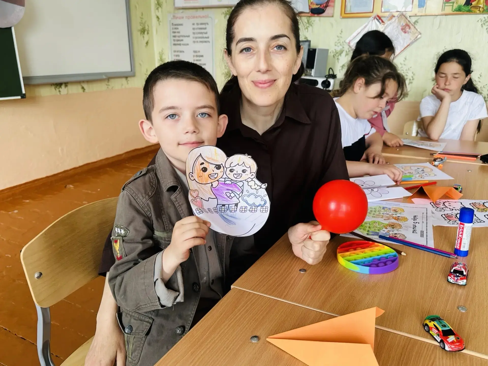 🎪 Город мастеров на Карнавале Детства: Волшебство в каждой детали!


1 июня — не просто день, а цел