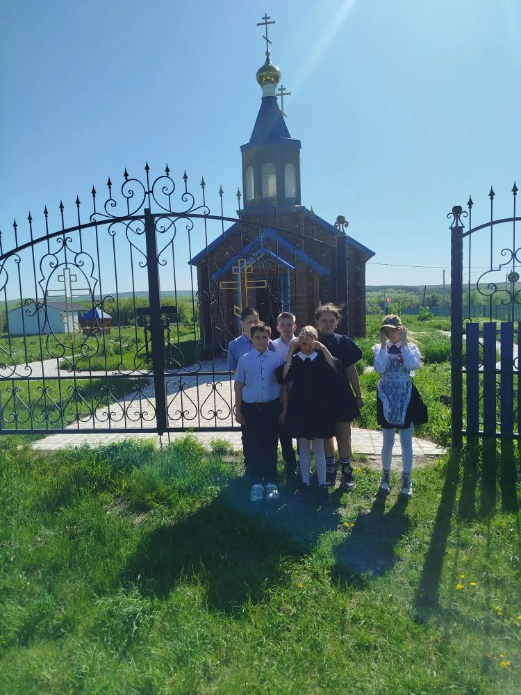 В рамках программы ОДНКР (Основы духовно‑нравственной культуры народов России) учащиеся...