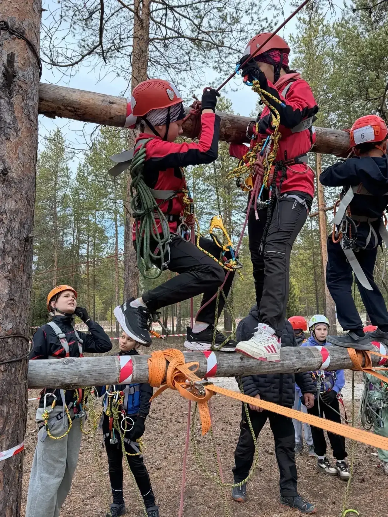 🏆 В Надыме подвели итоги окружного первенства по спортивному туризму на пешеходных дис...