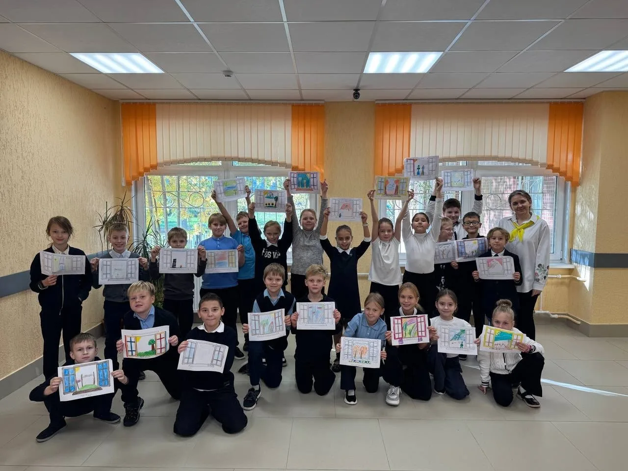 Сегодня в нашей школе в 3 "б" классе прошел увлекательный и творческий урок, посвященны...