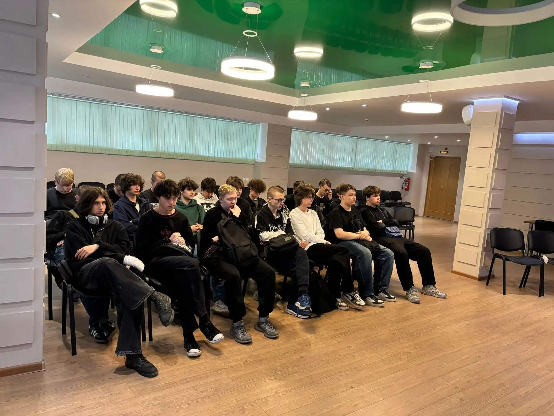 В нашем колледже прошла очень интересная лекция, посвященная государственным символам России! Мы не 
