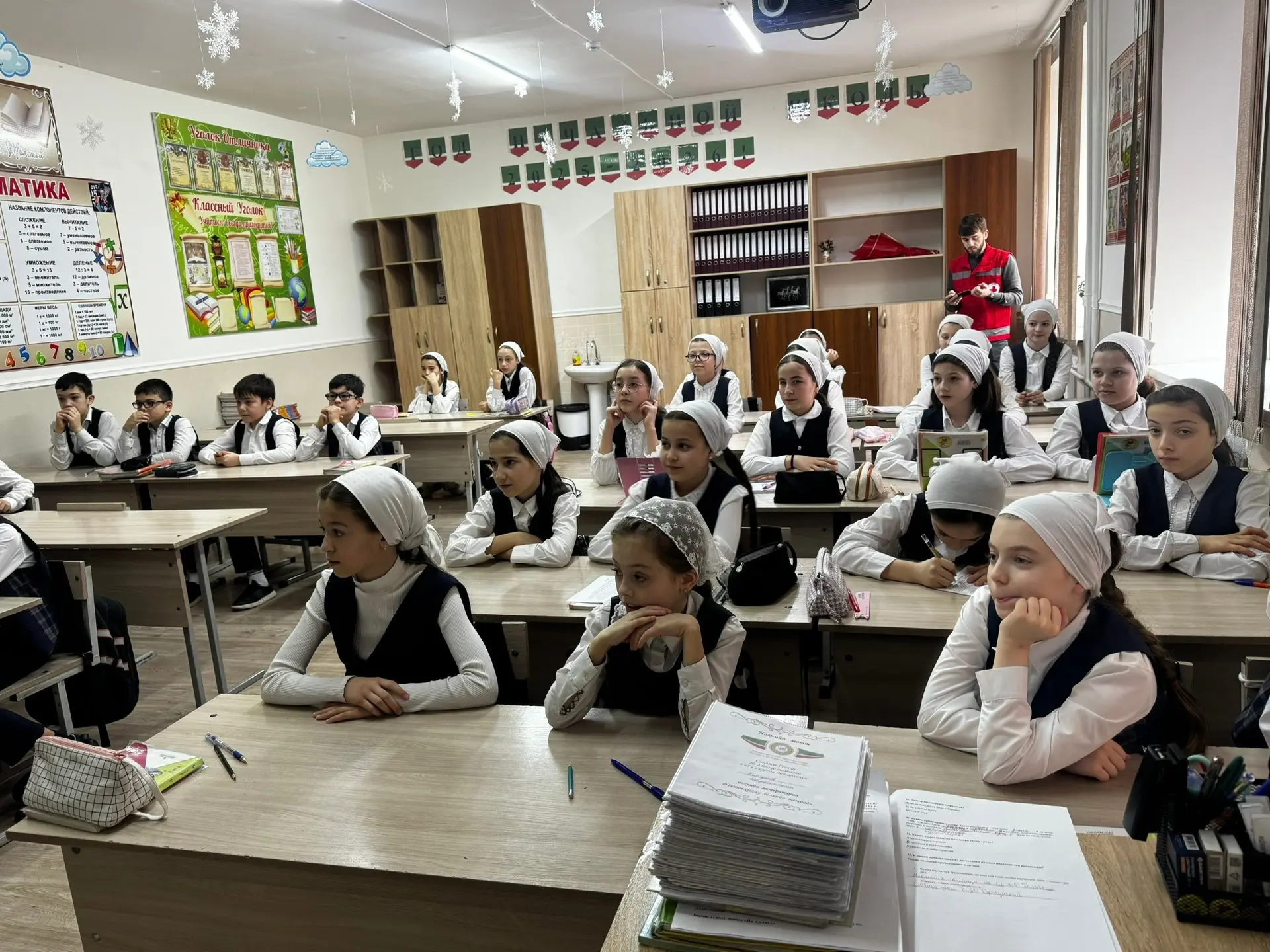 МБОУ «Гимназия №3» г. Грозного прошли важные и познавательные мероприятия. В гостях у наших учеников