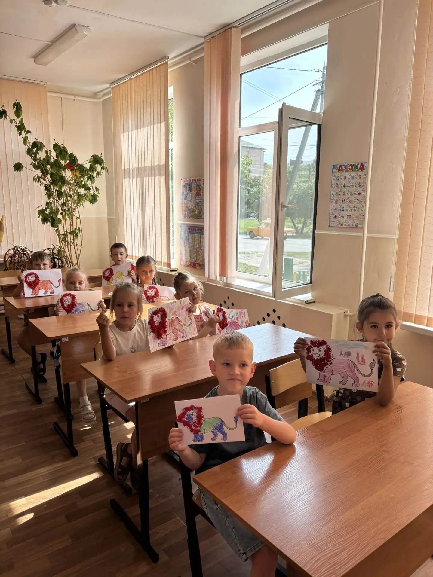 💥 Сегодня в нашем ЦВР «Мир Лабы» поселился настоящий царь зверей! 🦁