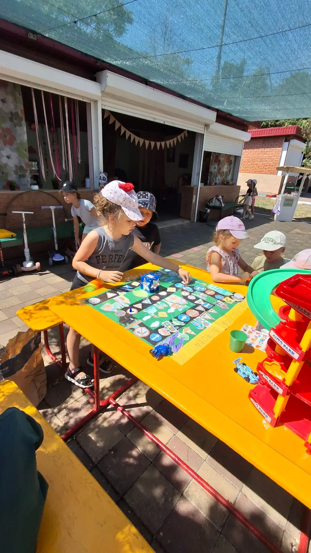 ☀️ Лето в детском саду — это море радости и бесконечное веселье! ☀️

Каникулы в детском саду — вовсе