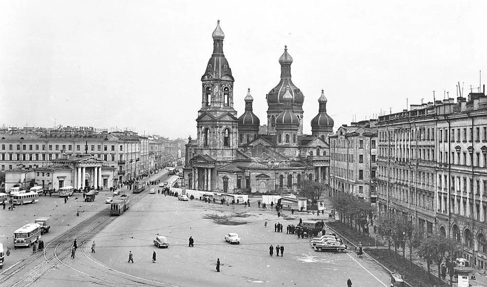 ⛪️ Храм на месте будущей станции «Сенная площадь», Ленинград, 1960 год.
