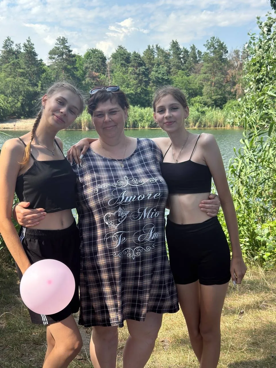 ⛱️ МОЁ ЯРКОЕ ЛЕТО - 2026 ☀️

Студенты Ленинградского социально-педагогического колледжа делятся свои