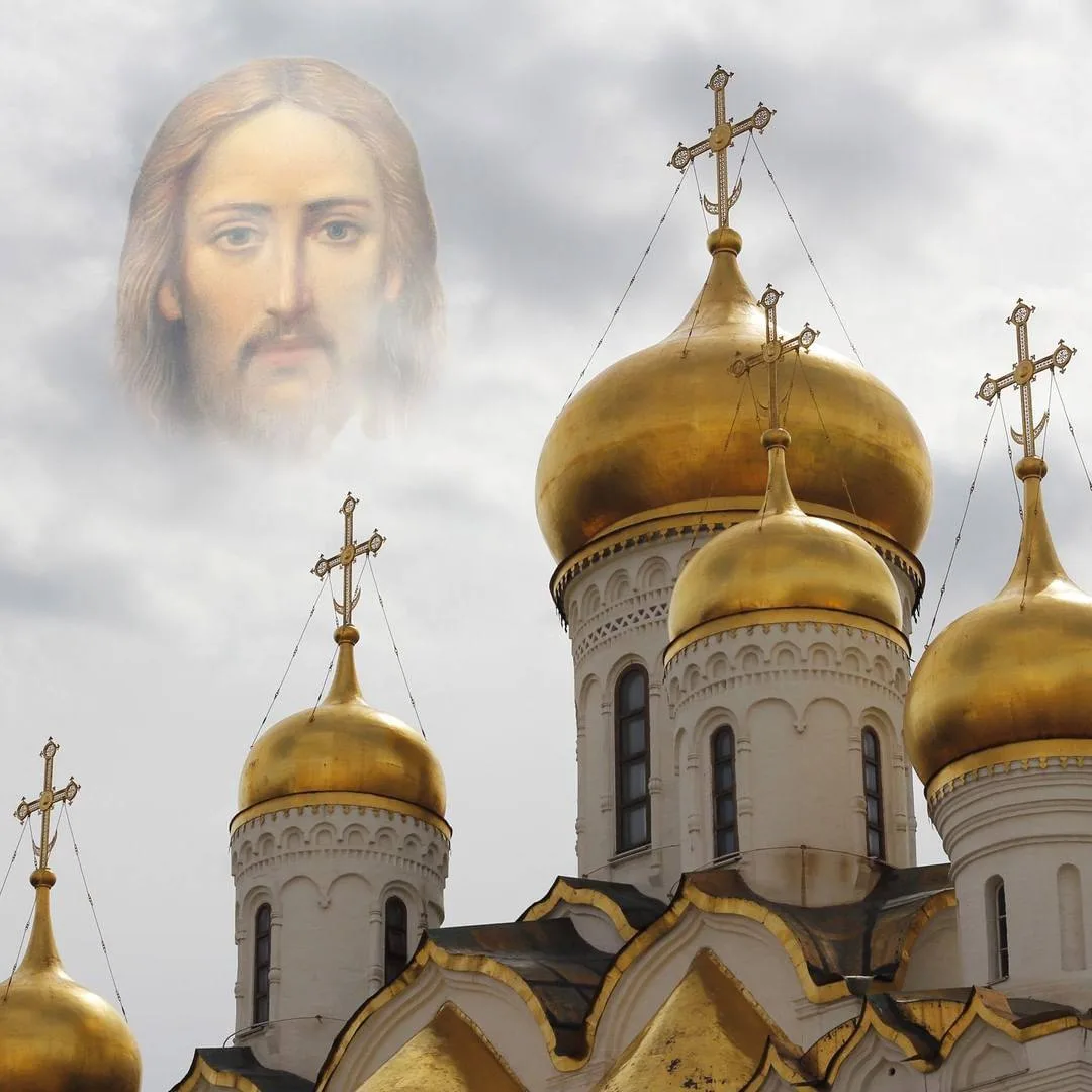 Бог никогда не слеп к твоим слезам - Он видит.
Никогда не глух к твоим молитвам - Он слышит.
Никогда