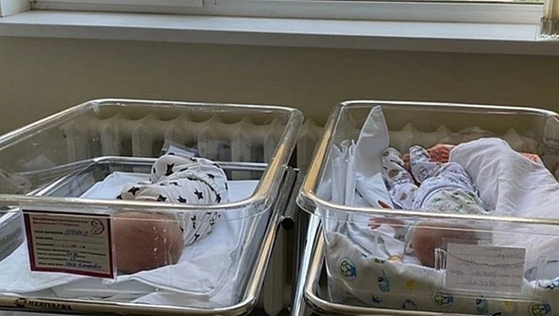 👶 В Уфе за месяц родились 15 пар двойняшек