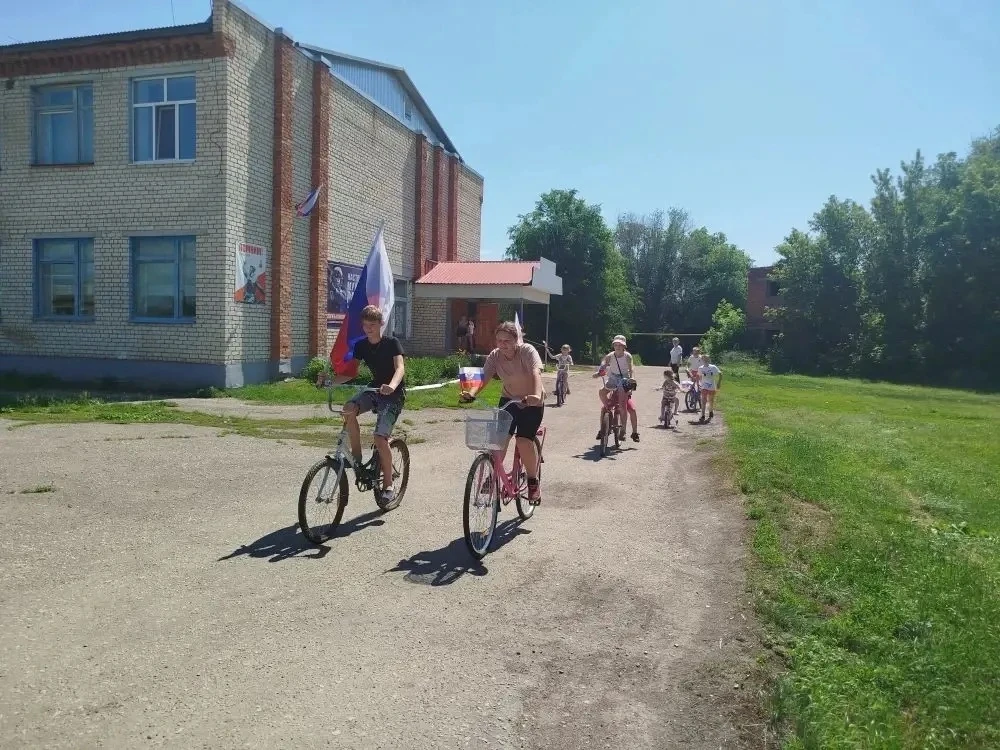 Велопробег, посвященный Дню России.🇷🇺

     12 июня — особая дата в истории нашей страны. День Рос