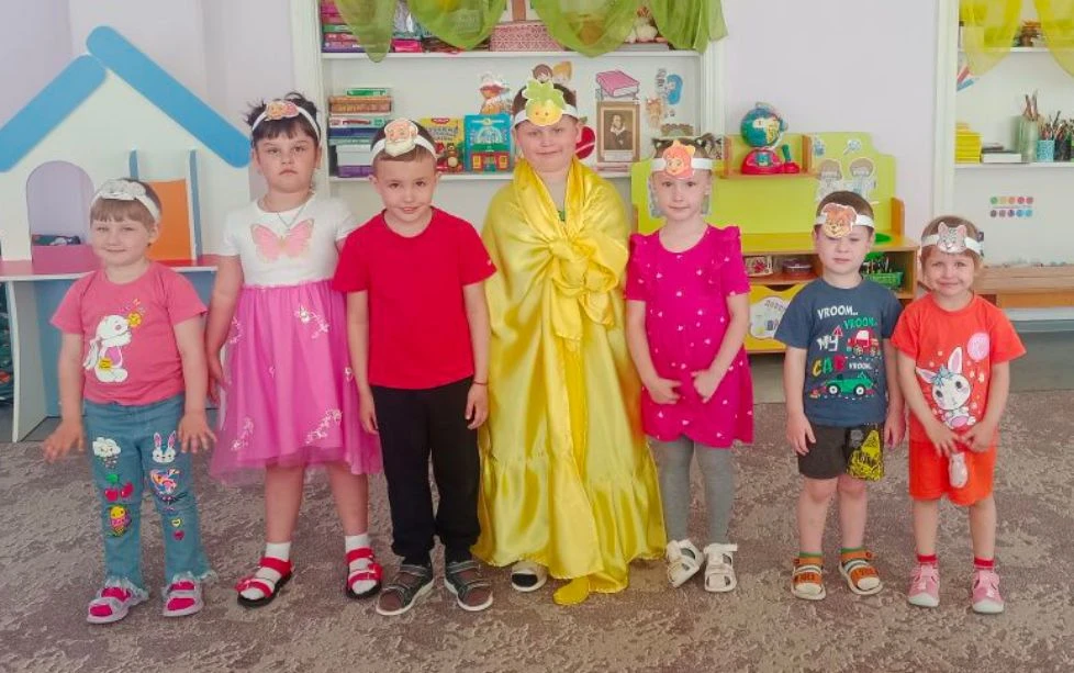 В гостях у сказки: "Репка" ожила в нашей разновозрастной группе! 🥕