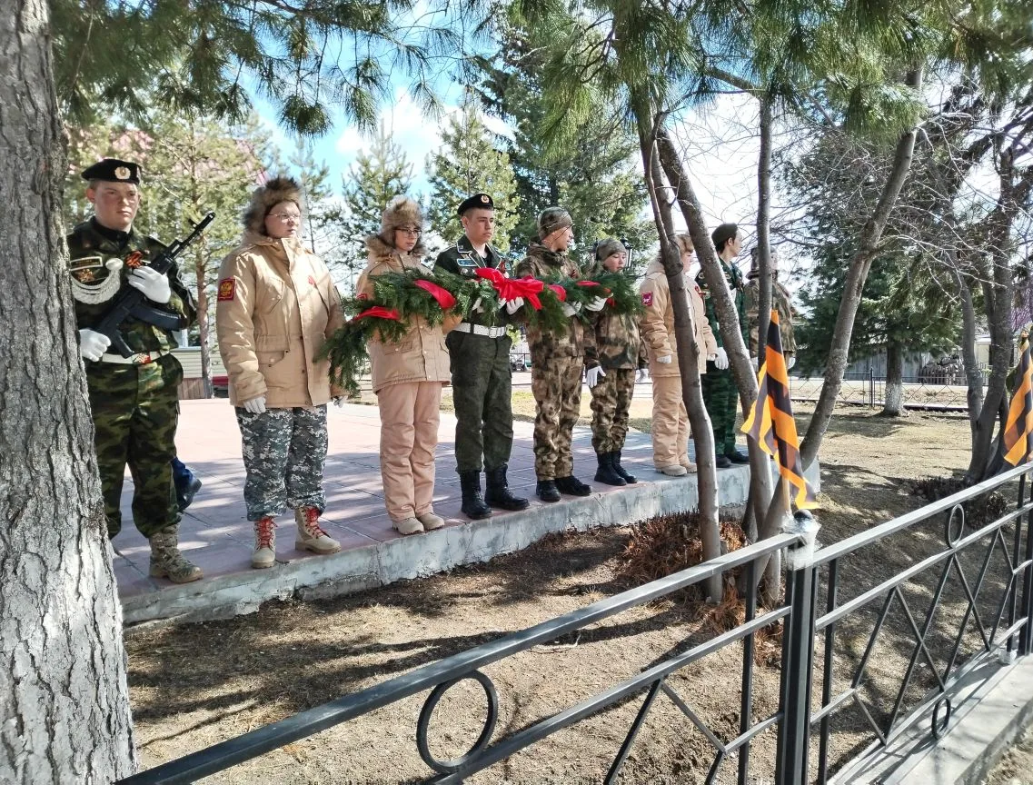 9 мая 2026 года, Юнармейцы с. Верхнеимбатск и Волонтеры Победы МКОУ «Верхнеимбатская СШ...