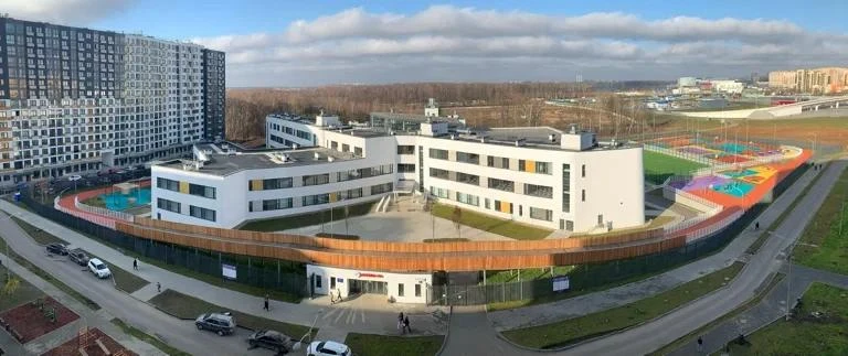 📣 В ШКОЛУ В КОММУНАРКЕ ТРЕБУЮТСЯ СОТРУДНИКИ! 📣