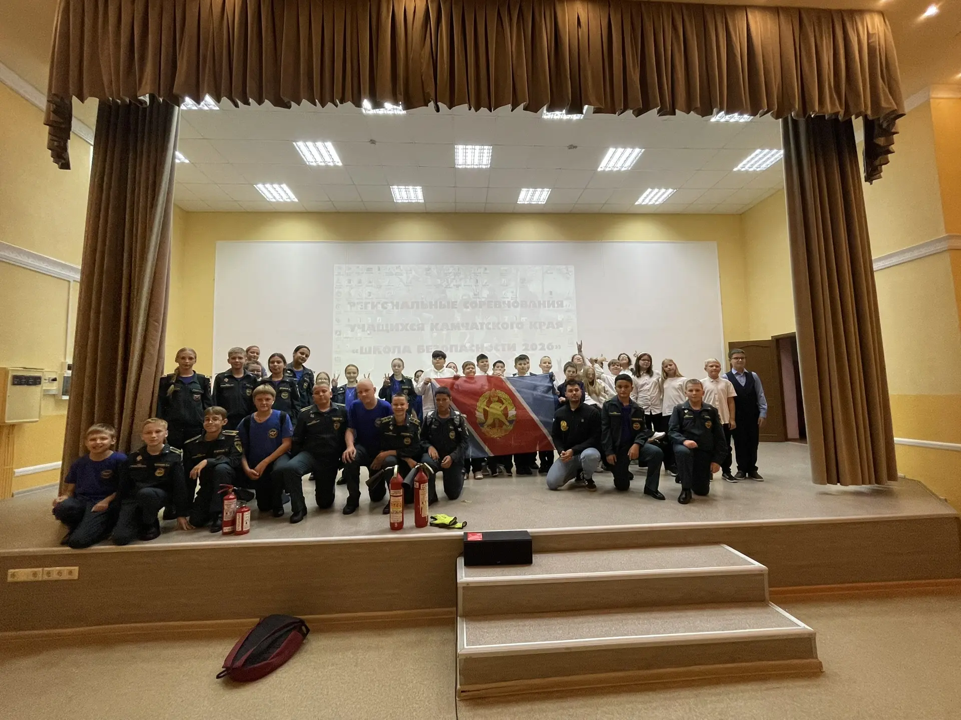 📸 В эту среду в наших классах МЧС прошло познавательное занятие!