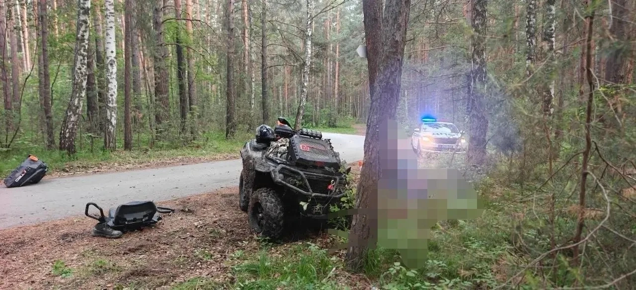 Смертельное ДТП на квадроцикле случилось в Мочище

Накануне мужчина на вид 40–45 лет на квадроцикле 