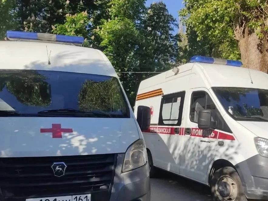 В Ростове мужчина погиб, сорвавшись с балкона