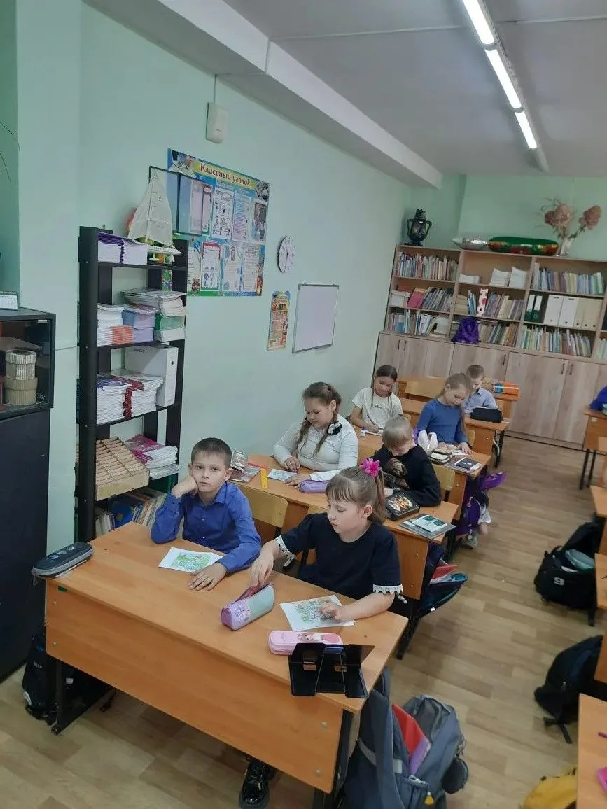 «Школа самокатных наук»: безопасность на колёсахСегодня в начальной школе прошло познавательное меро