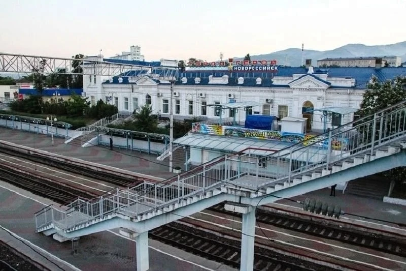 Через Новороссийск пройдут несколько туристических поездов РЖД в 2027 году