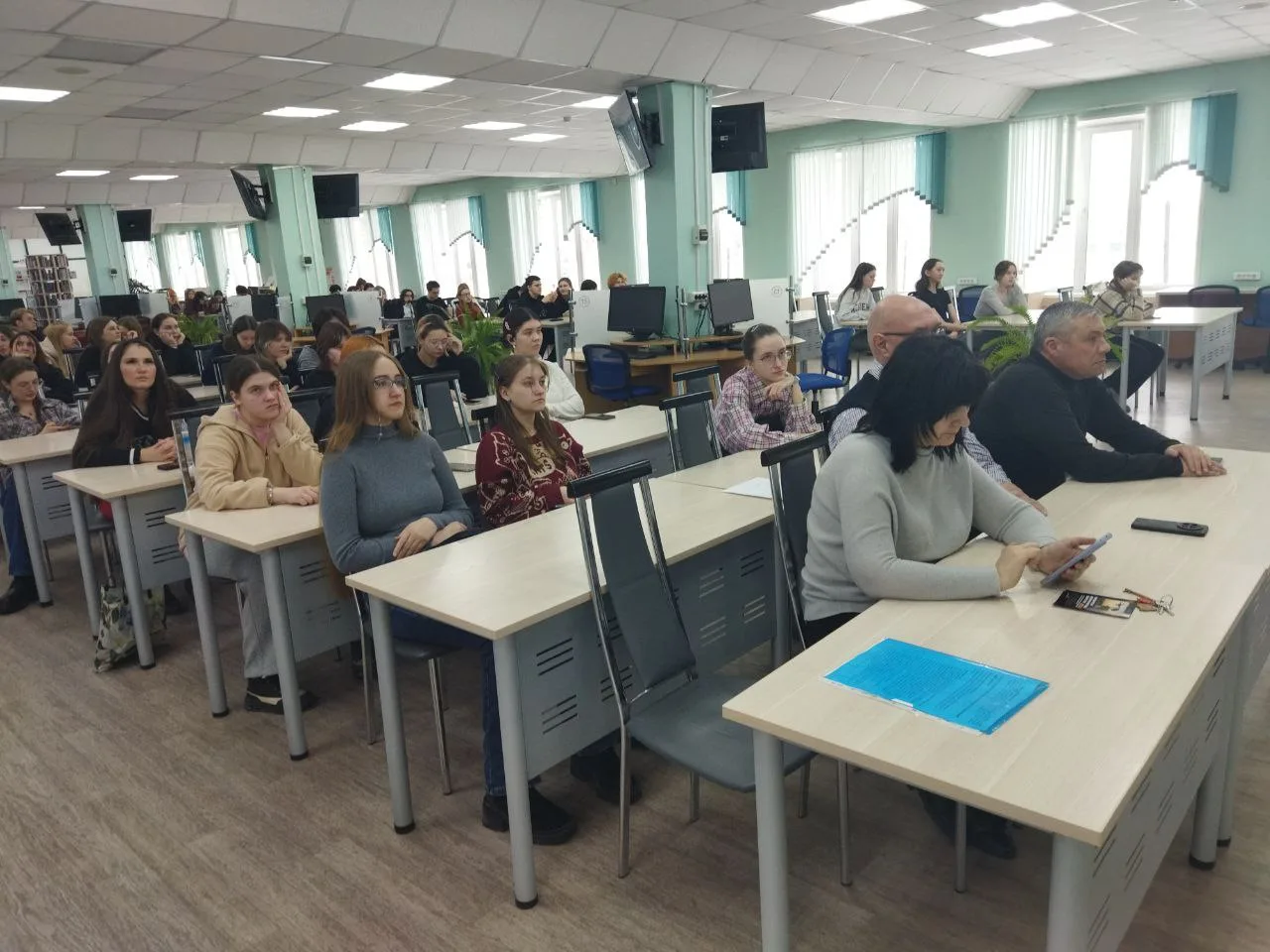 Теория безопасности: знания, которые могут спасти жизнь 🛡️  Сегодня в НГПУ прошёл очередной Всеросси