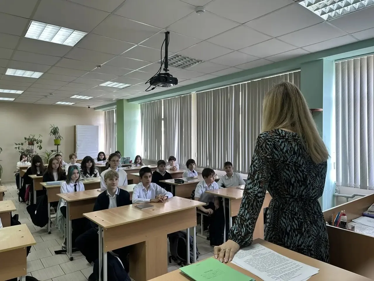 💚 В нашей школе с пользой прошла «Неделя психологии»!  Эти семь дней были наполнены заботой о внутре