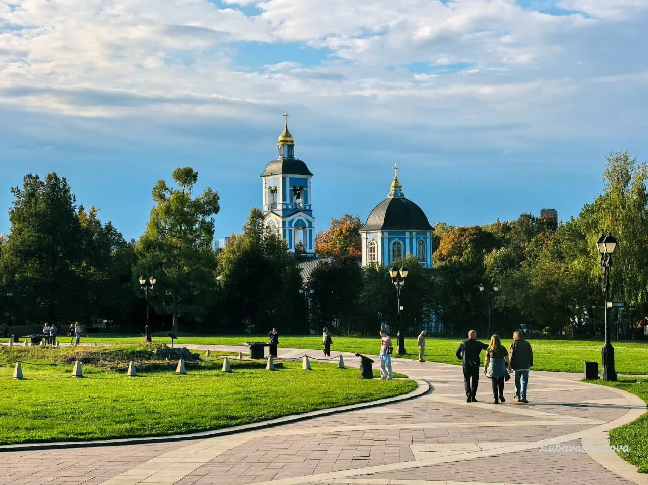 Осеннее настроение у соседей в Царицыно 🍁