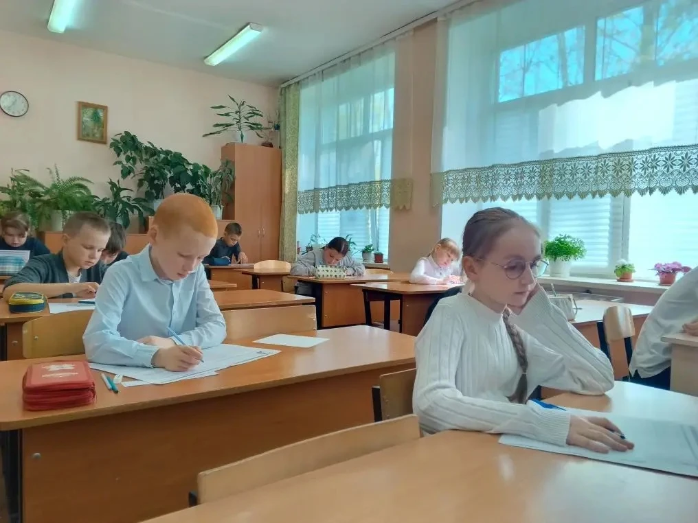#Школа22 #ТакойДень  ✍️В начальной школе прошёл школьный этап городской комплексной олимпиады "Начал