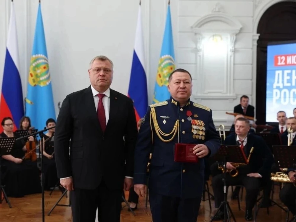 🏅Начальник ВУЦ АГУ удостоен государственной награды

За заслуги в укреплении обороноспособности стр