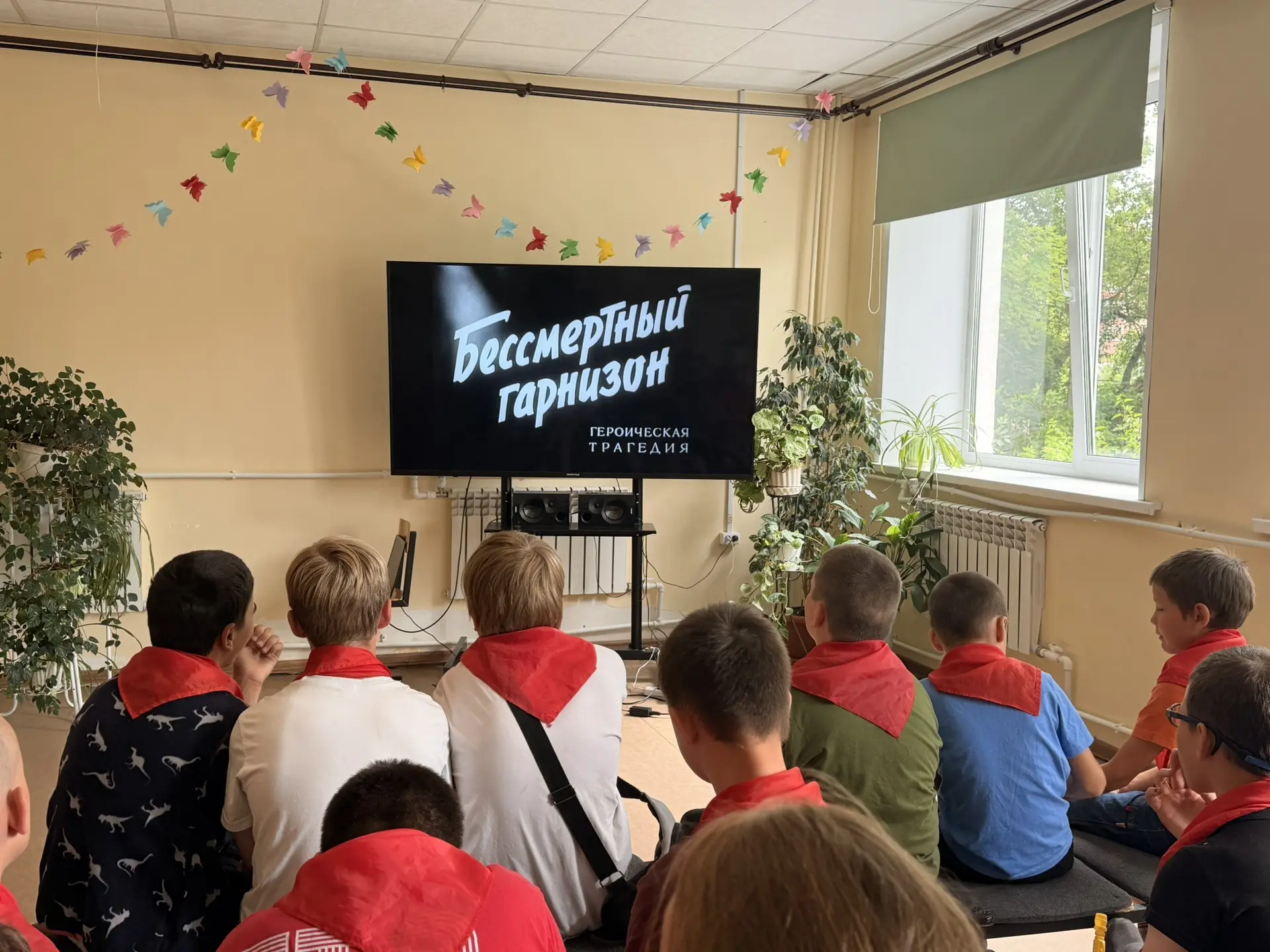 🇷🇺 Сегодня в нашем пришкольном лагере — День памяти и скорби. В рамках акции «Память ...