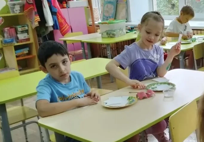 🎉 Творческая мастерская с группе «Божьи коровки» вновь открывает двери в новом учебном...