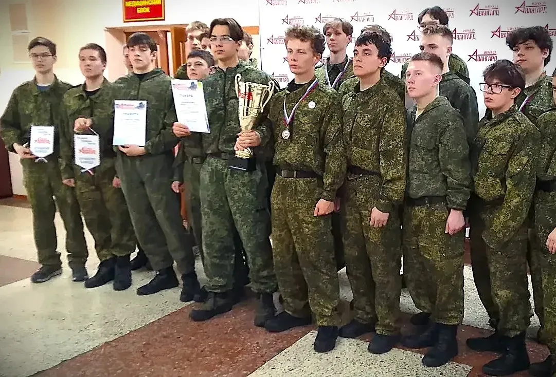 🎖 Отличные новости с военных сборов в «Авангарде»!  Добрый день, дорогие ученики, родители и педагог