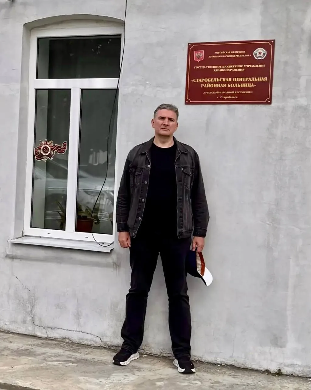 ✨В ходе рабочей поездки 28 мая, в канун Дня зашиты детей, генеральный директор ГУП ЛНР "ЛУГМЕДФАРМ" 