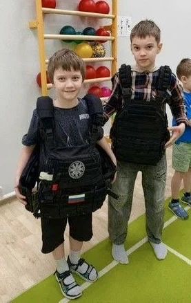 🫡🧒Судебный пристав Кузбасса провел «Урок мужества» для воспитанников детского сада    🕐В преддверии 
