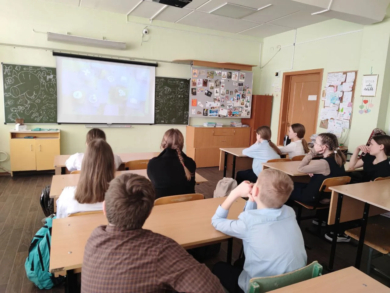 🇷🇺«РОССИЯ — МОИ ГОРИЗОНТЫ»   ⚡️19 марта в рамках  курса «Россия — мои горизонты» в лицее прошли прое