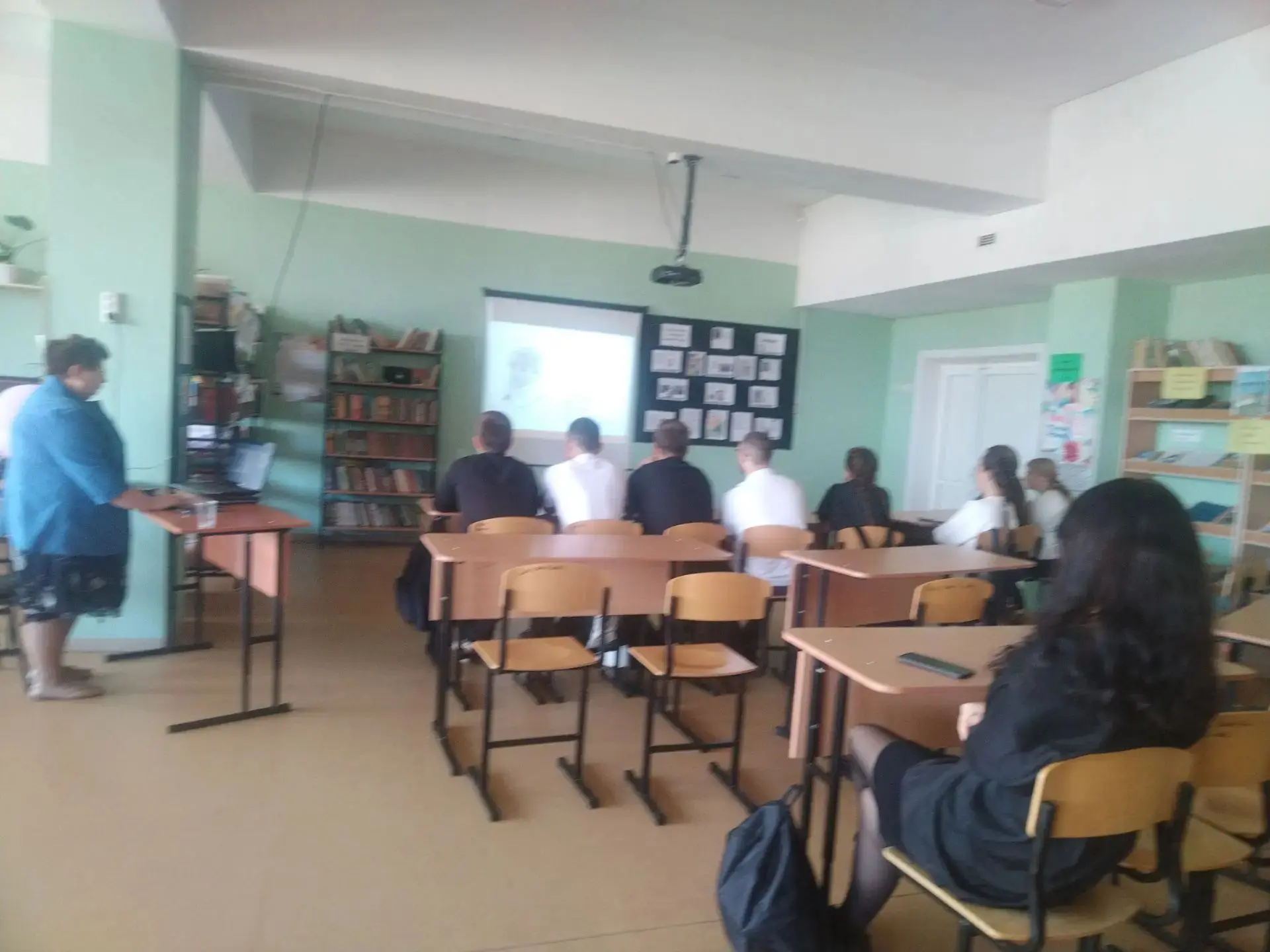 📚 Год единства народов России в нашей библиотеке