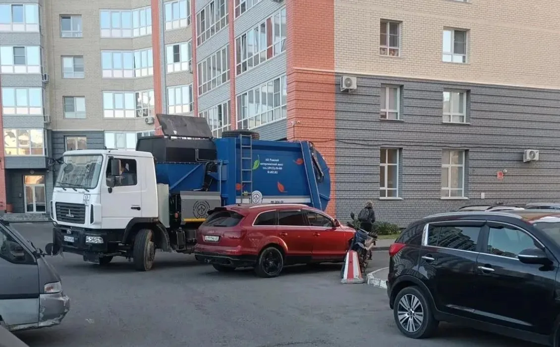 😡Давайте не будем бросать машины как попало!