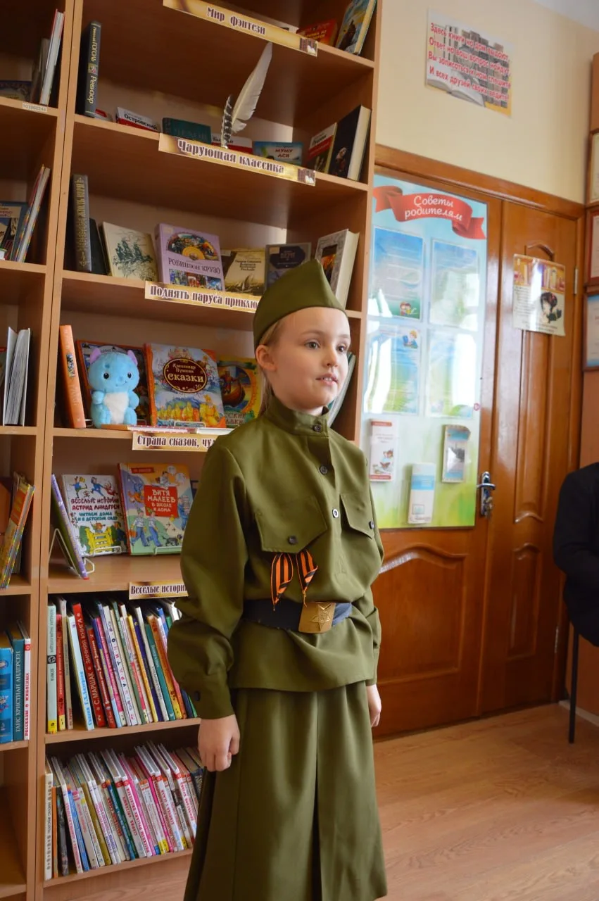 🇷🇺 В рамках месячника военно-патриотической работы в нашей школе прошёл конкурс чтецов «Строки, опал