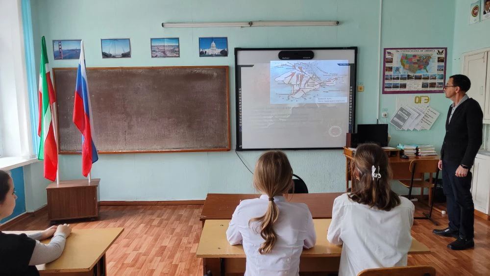 В рамках празднования Дня победного завершения советскими войсками Крымской наступательной операции 