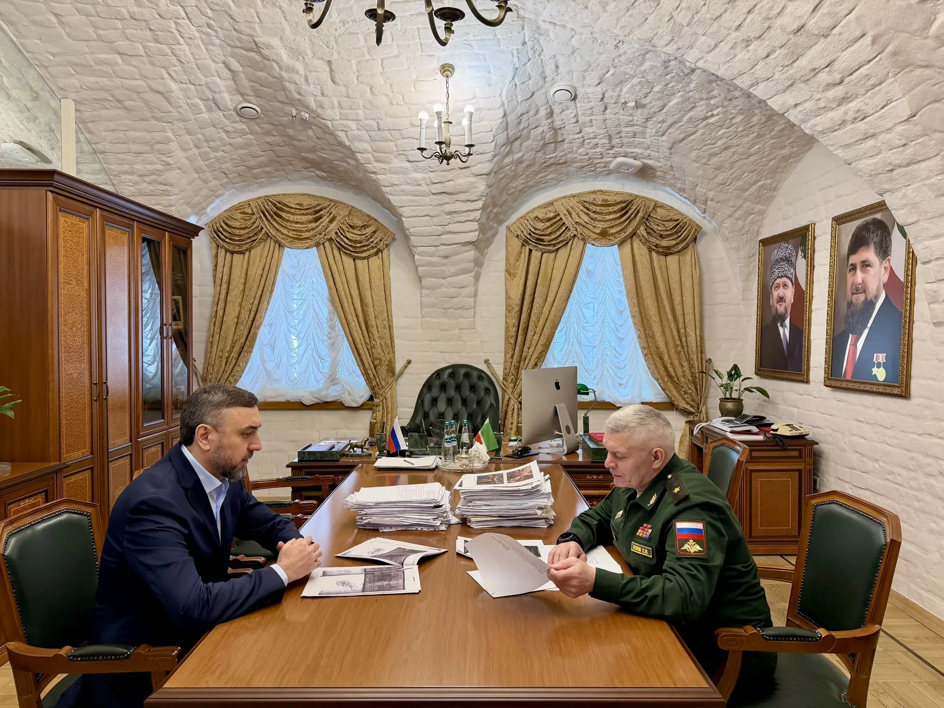 Встретился в Государственной Думе с генералом Сергеем Егоровым, ответственным в Министе...