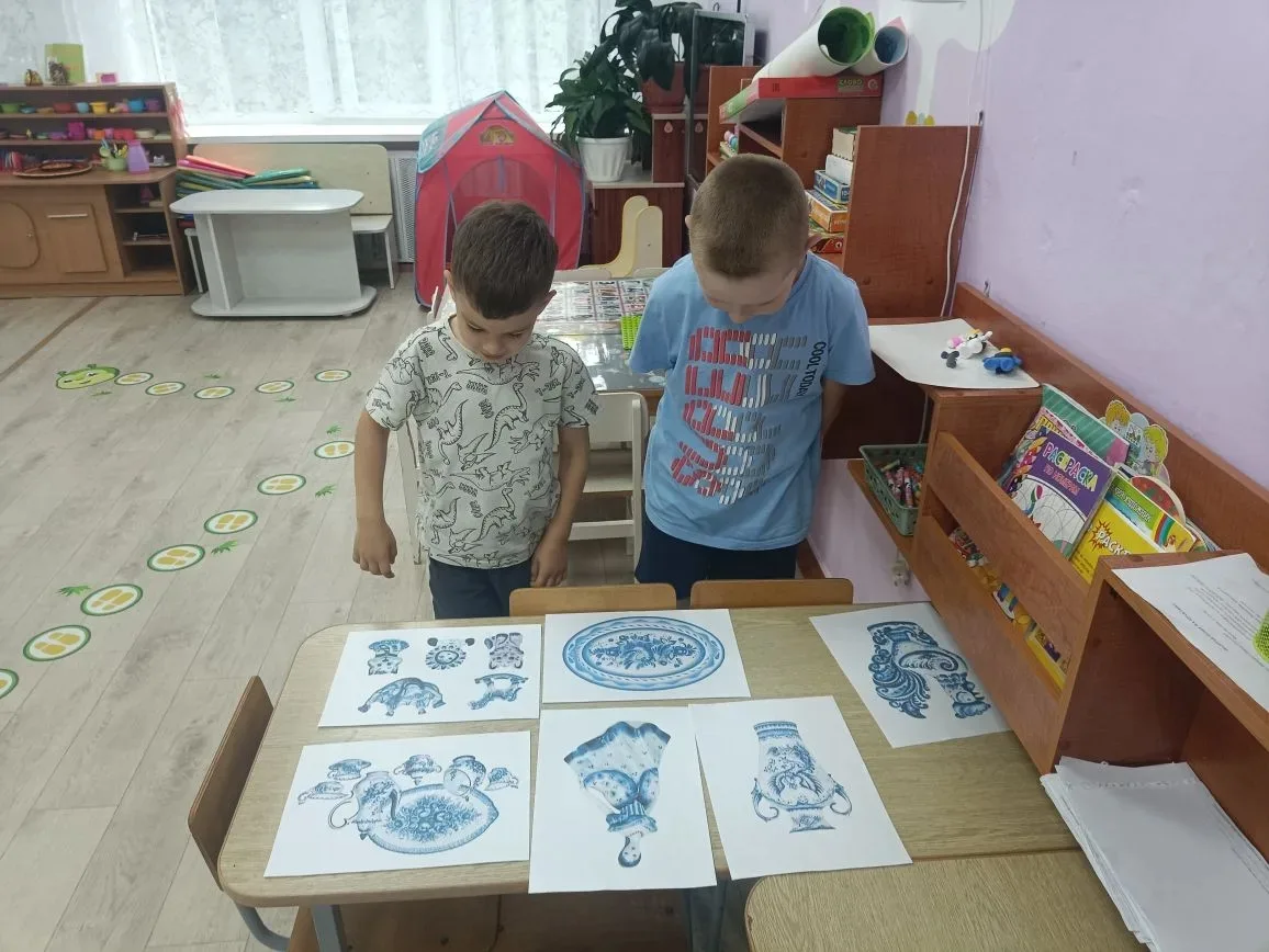 Сегодня в нашей подготовительной группе царила атмосфера творчества и погружения в мир ...